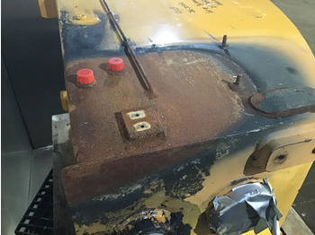 Fuel tank Liebherr Fuel Tank: picture 5