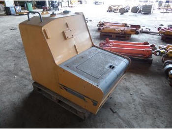 Liebherr Fuel Tank - Fuel tank for Construction machinery: picture 1 Liebherr Fuel Tank - Fuel tank for Construction machinery: picture 1