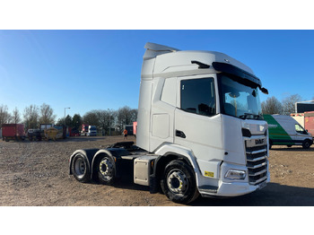 Tractor unit DAF XF 530