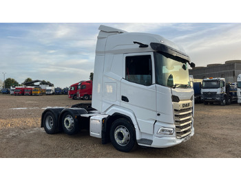 Tractor unit DAF XF 530