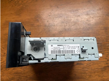 Cab and interior for Truck Mercedes-Benz Actros MP4 TCC Low Radio A0004466562: picture 4