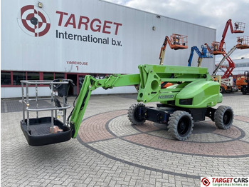Articulated boom NIFTYLIFT