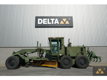 Grader CATERPILLAR
