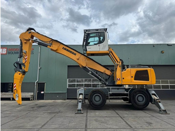 Waste/ Industry handler LIEBHERR