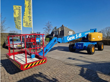 Telescopic boom GENIE
