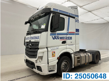 Tractor unit MERCEDES-BENZ Actros 1842