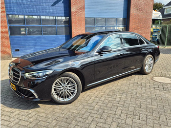 Car MERCEDES-BENZ