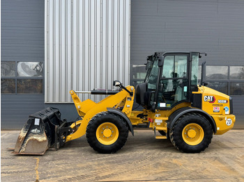 Wheel loader CATERPILLAR 908M