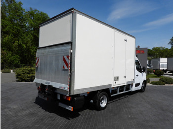 Box van RENAULT MASTER  BOX LIFT 8 PALLETS CRUISE CONTROL NAVIGATION LED LIGHTS TWIN WHEELS AIR CONDITIONING  145HP: picture 3