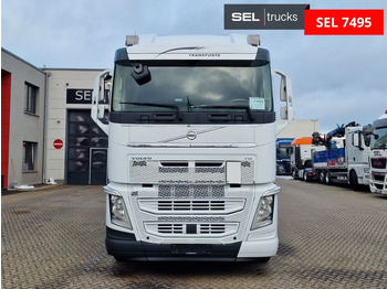 Curtainsider truck Volvo FH 420: picture 2