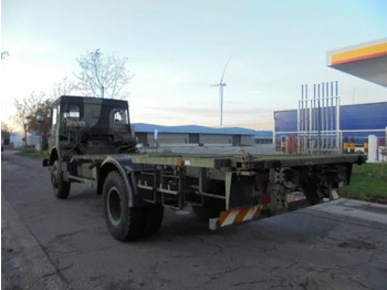 Container transporter/ Swap body truck DAF YA 5444 4X4: picture 5