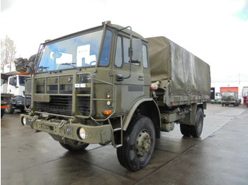 Curtainsider truck DAF