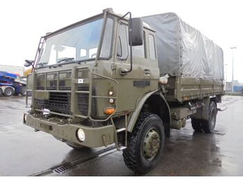 Curtainsider truck DAF