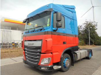 Tractor unit DAF XF 440