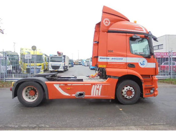 Tractor unit Mercedes-Benz Actros 1840: picture 3
