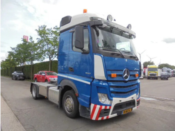 Tractor unit Mercedes-Benz Actros 1842 LS NL TRUCK: picture 3