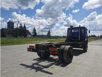 Cab chassis truck Iveco Magirus 190-26 water cooling chassis truck: picture 3