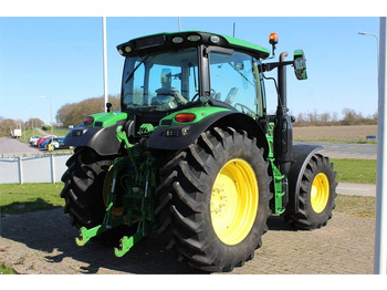 Farm tractor John Deere 6130R: picture 3