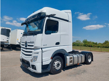 Tractor unit MERCEDES-BENZ Actros 1845