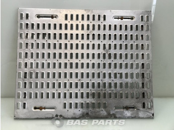 Body and exterior DAF