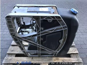 Spare parts for Truck Volvo Volvo AdBlue tank 21219301: picture 4