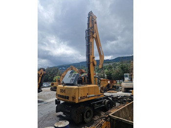 Waste/ Industry handler LIEBHERR A 924