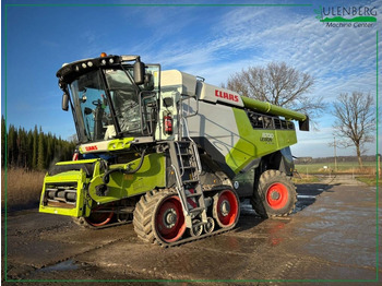 Combine harvester CLAAS Lexion 8700