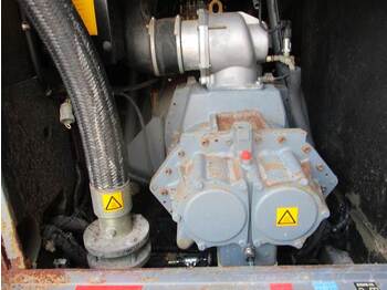 Air compressor Atlas-Copco XAHS 336 CD: picture 4