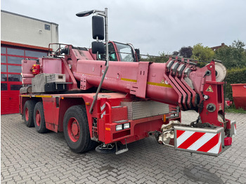 Mobile crane DEMAG