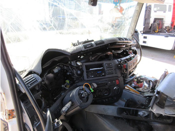 Cab and interior for Truck DAF DAF CF 440 CABINE VOOR ONDERDELEN DONOR: picture 2