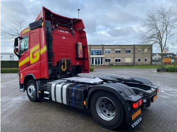 Tractor unit Volvo FH4-460 / DOUBLE TANK / VEB+ / ONLY:532368 KM / LWDS / AUTOMATIC / EURO-6 / 2016: picture 3