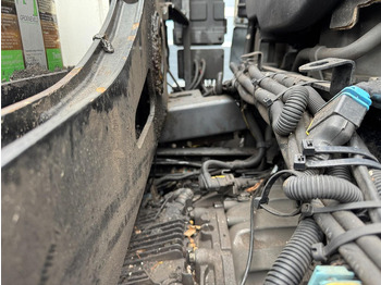 Crane truck DAF CF410 FAQ HMF 2620, Unfall - Damaged.: picture 4