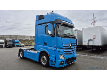 Tractor unit MERCEDES-BENZ Actros 1851