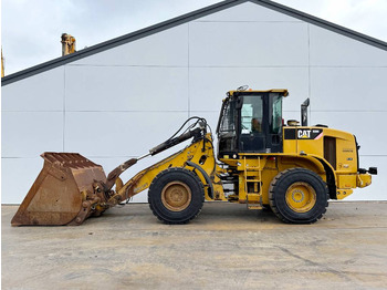 Wheel loader CATERPILLAR 930H