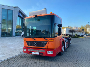 Cab chassis truck MERCEDES-BENZ Econic 2628