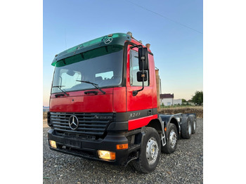 Cab chassis truck MERCEDES-BENZ Actros 3243