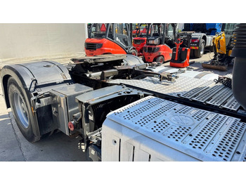 Mercedes-Benz Arocs 1945 HAD 4X4 tractor unit - tipper hydraulics - retarder leasing Mercedes-Benz Arocs 1945 HAD 4X4 tractor unit - tipper hydraulics - retarder: picture 4