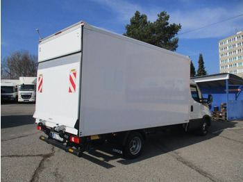 Box van Iveco 35C16 Daily,2.3L Palfinger: picture 4 Box van Iveco 35C16 Daily,2.3L Palfinger: picture 4