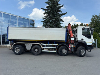 Iveco Trakker AD410 T45 8x8 + HMF 1643 Z2 leasing Iveco Trakker AD410 T45 8x8 + HMF 1643 Z2: picture 3
