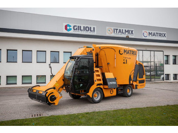 Forage mixer wagon
