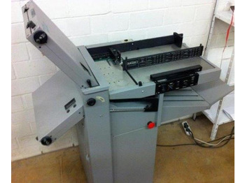 Folding machine