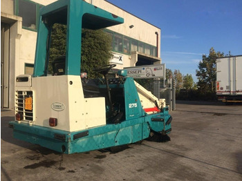 Road sweeper Tennant 275: picture 2