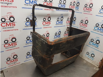 Body and exterior Ford 7840, 8340, 7240 Nose Cone Assy E9nn13068bb, 81872180: picture 2