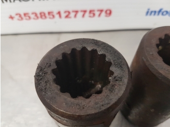 Front axle for Farm tractor Ford New Holland 40, Ts Series Ts90, 8240 Fwd Splined Coupling Pair 82006339: picture 3