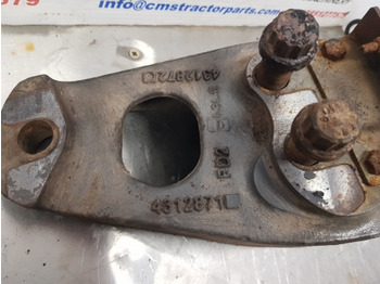 Suspension Massey Ferguson 5612, 5712, 5713 Stabiliser Bracket Rhs 4312872m2, 4312871: picture 4