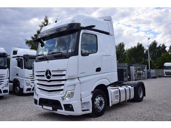 Tractor unit MERCEDES-BENZ Actros 1845