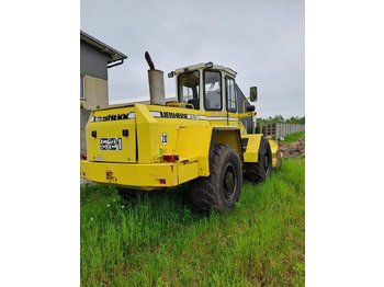 Wheel loader Liebherr L 521: picture 4