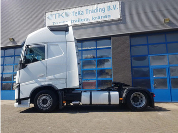 Tractor unit Volvo FH 420 Low deck XL Cabine hefschotel I-Parc Cool: picture 3
