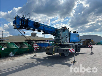 Mobile crane SENNEBOGEN