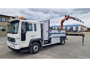 Dropside/ Flatbed truck VOLVO FL 220